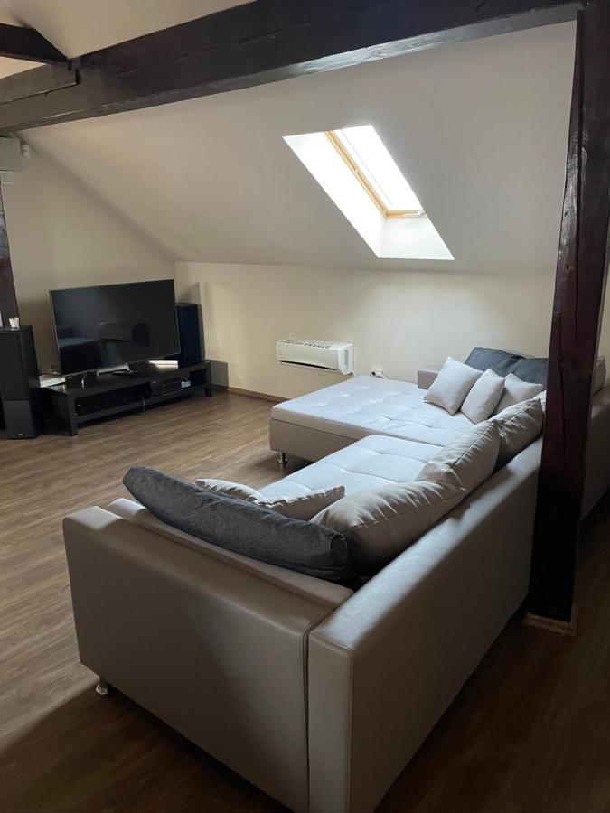 Apartment Yamalux - The Attics - In Buna Ziua *